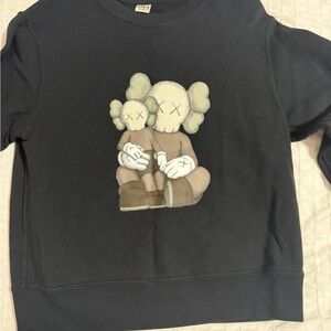 Uniqlo Black Kids Sweater with Graphic Design